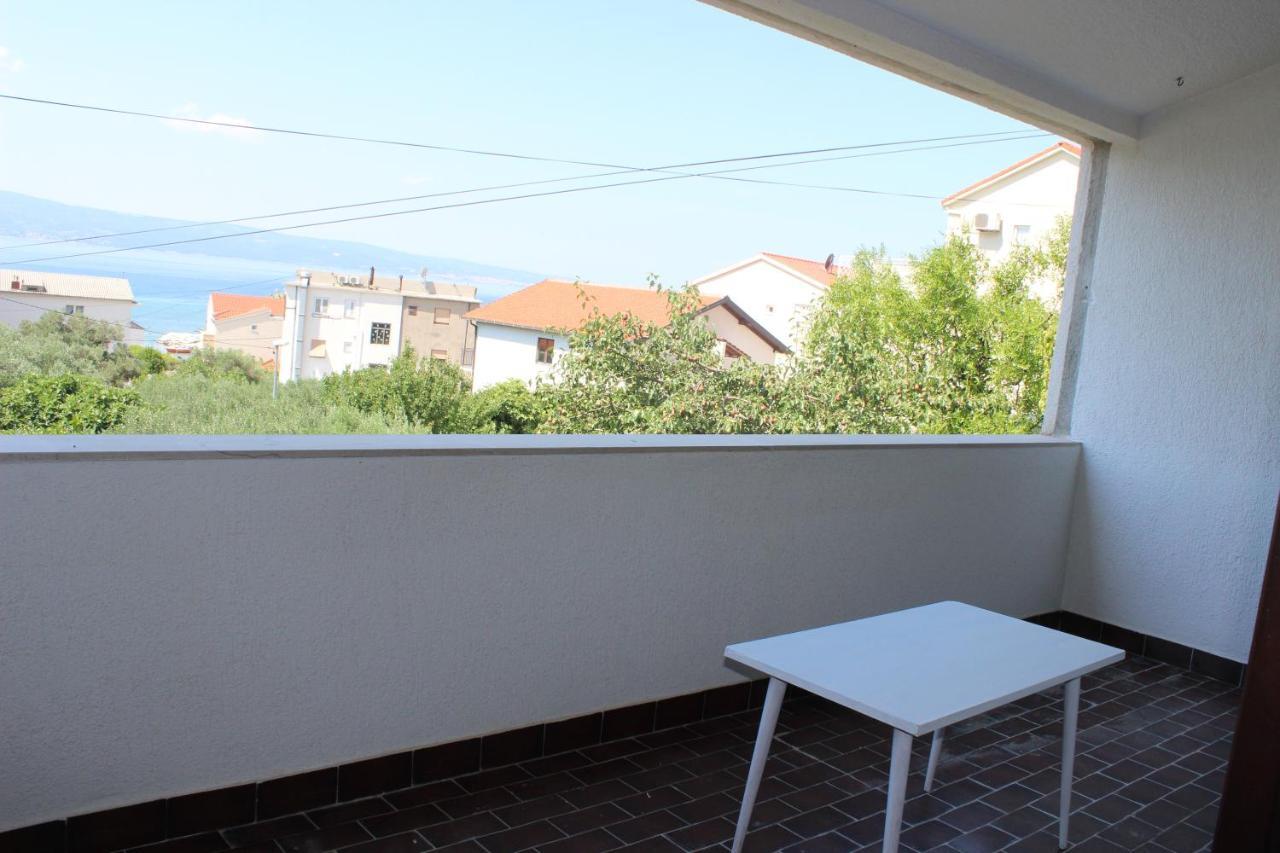 Apartments Petrada オミシュ 部屋 写真