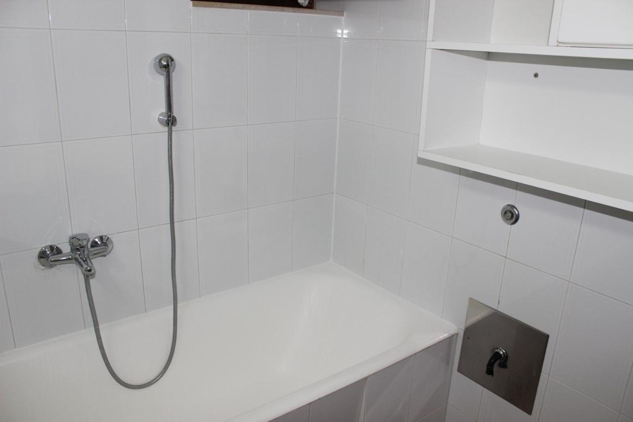 Apartments Petrada オミシュ 部屋 写真